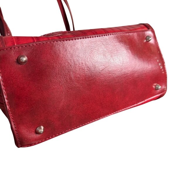 Marc Chantal Croc Embossed Leather Handbag With Heart Accent Hardware - Picture 8 of 10